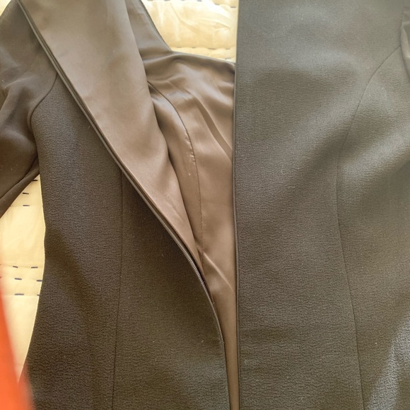 Dress - Picture 4 of 8